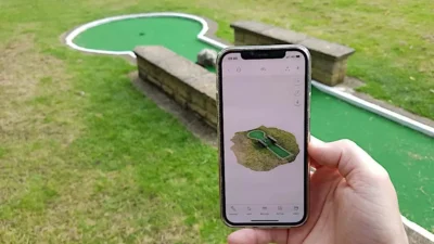 3D-Scanned-Mini-Golf-Polycam-3D-Scanning-App-Review