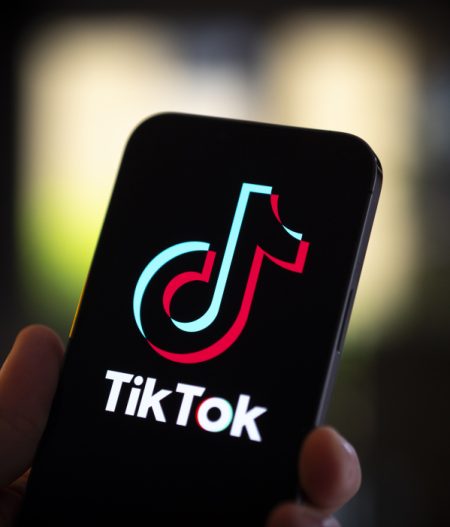 TikTok Notes, Coming Near You to Fight Meta’s Threads